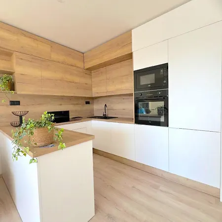 New In The With Parking Option Ostrava