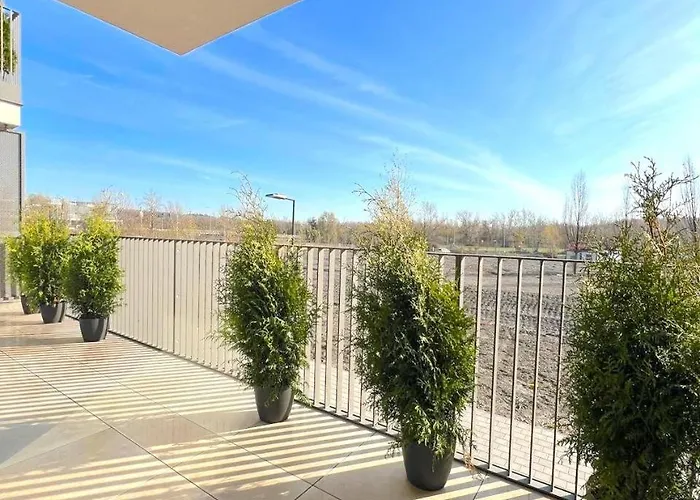 New In The With Parking Option Апартаменты *