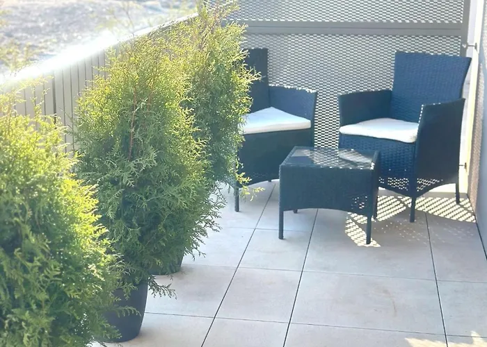 New In The With Parking Option Apartman