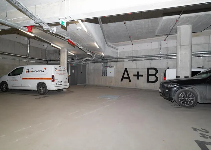 New In The With Parking Option Апартаменты Острава